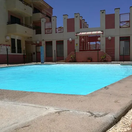 & Pool Apartment *