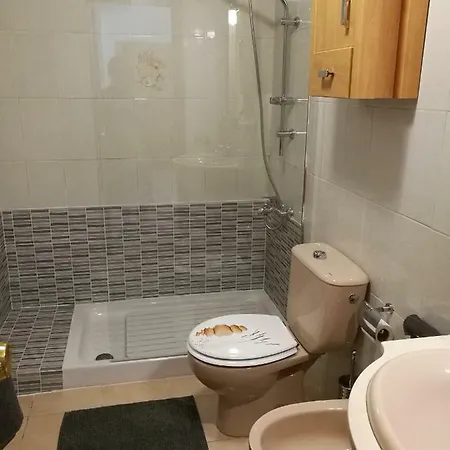 Apartment & Pool